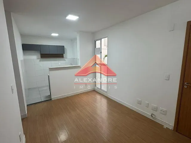 Apartamento com 38m² 2 quartos e 1 banheiro, à venda, no bairro Bom Retiro em São José dos Campos