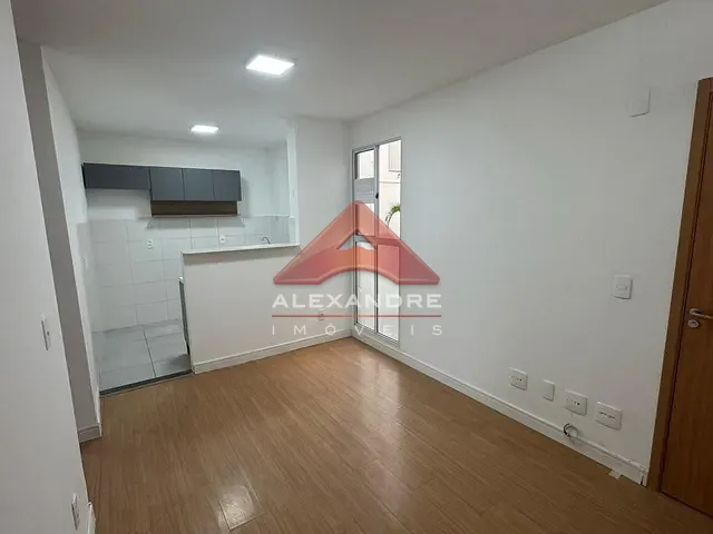 Apartamento com 38m² 2 quartos e 1 banheiro, à venda, no bairro Bom Retiro em São José dos Campos
