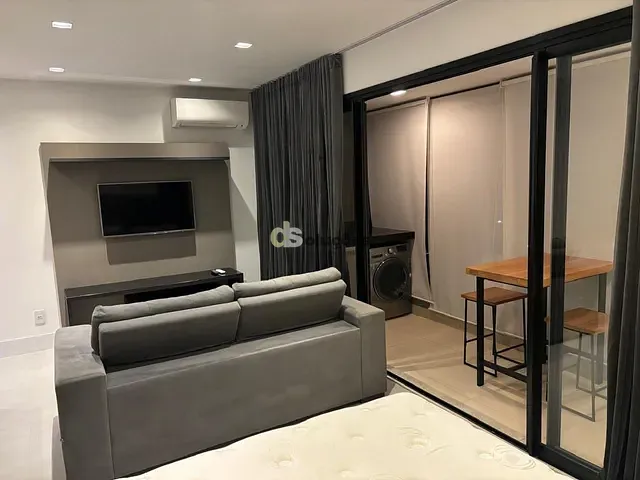 Apartamento 1 quarto e 1 banheiro, para alugar, no bairro Campo Belo em São Paulo