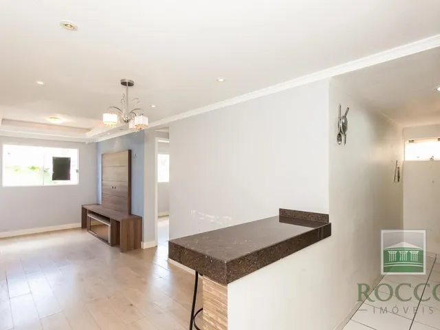 Apartamento 2 quartos e 1 banheiro, à venda, no bairro Santa Cândida em Curitiba