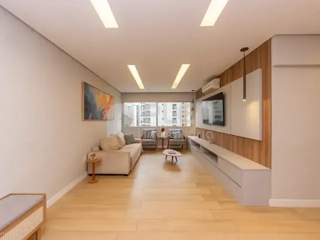 Apartamento 3 quartos e 2 banheiros, à venda, no bairro Indianópolis em São Paulo