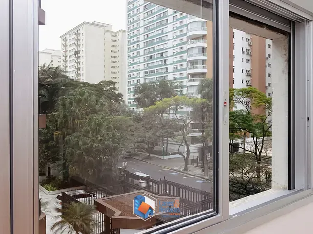 Apartamento com 154m² 3 quartos e 3 banheiros, à venda, no bairro Itaim Bibi em São Paulo