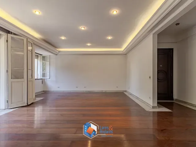 Apartamento com 229m² 2 quartos e 4 banheiros, à venda, no bairro Higienópolis em São Paulo