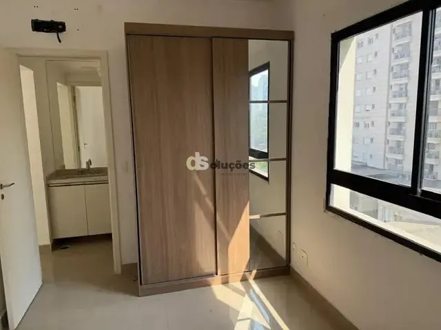 Apartamento 1 quarto e 1 banheiro, à venda, no bairro Vila Olímpia em São Paulo