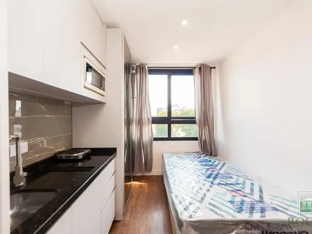 Apartamento 1 quarto e 1 banheiro, para alugar, no bairro Alto da Glória em Curitiba