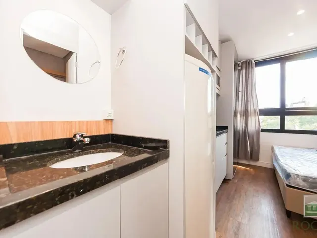 Apartamento 1 quarto e 1 banheiro, para alugar, no bairro Alto da Glória em Curitiba