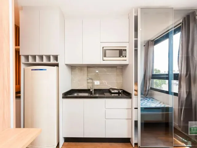 Apartamento 1 quarto e 1 banheiro, para alugar, no bairro Alto da Glória em Curitiba
