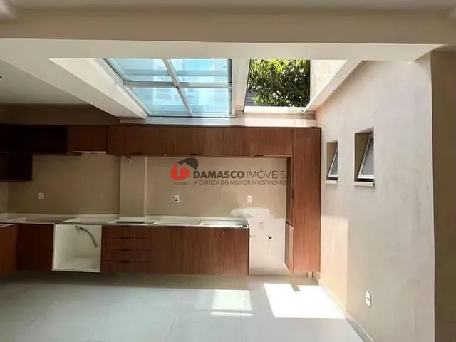 Apartamento 2 quartos e 2 banheiros, à venda, no bairro Campestre em Santo André
