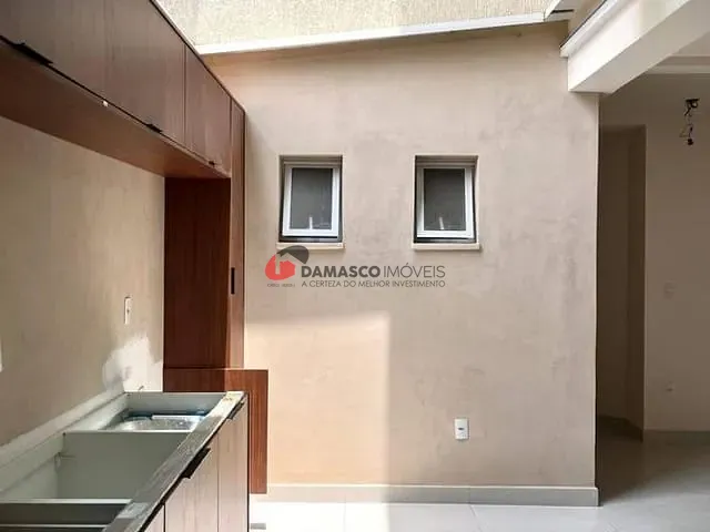 Apartamento 2 quartos e 2 banheiros, à venda, no bairro Campestre em Santo André