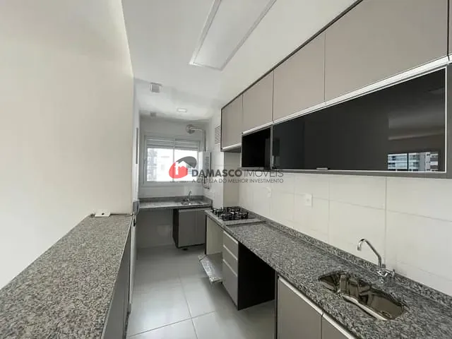 Apartamento 2 quartos e 2 banheiros, à venda, no bairro Cerâmica em São Caetano do Sul
