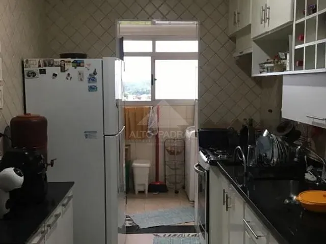 Apartamento com 74m² 2 quartos e 1 banheiro, à venda, no bairro Vila Nossa Senhora das Vitórias em Mauá
