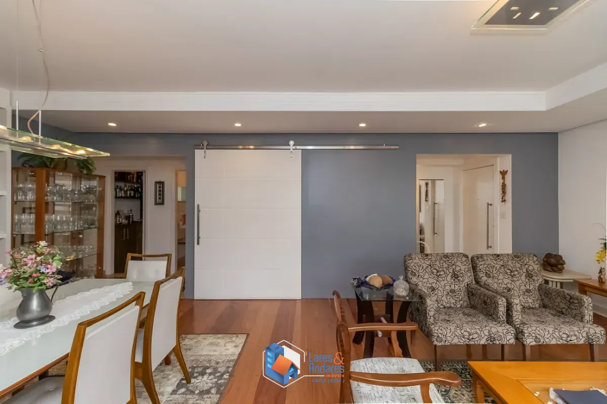 Apartamento, 3 quartos, 210 m² - Foto 2