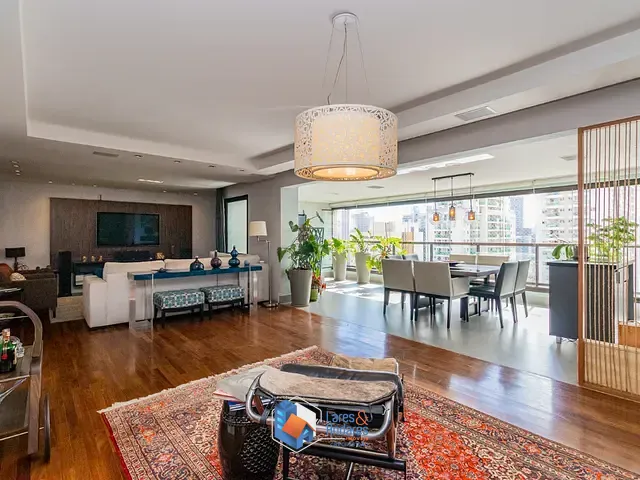 Apartamento com 209m² 3 quartos e 5 banheiros, à venda, no bairro Vila Cruzeiro em São Paulo