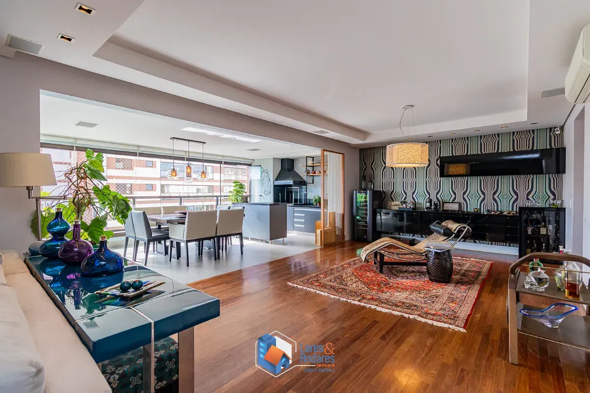Apartamento, 3 quartos, 209 m² - Foto 2
