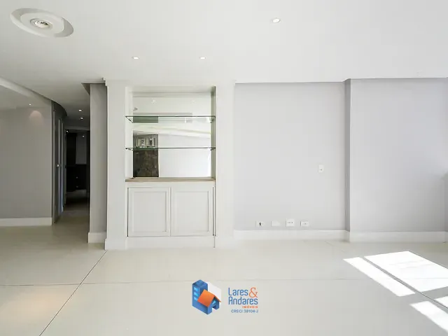 Apartamento com 178m² 3 quartos e 3 banheiros, à venda, no bairro Jardim Paulistano em São Paulo