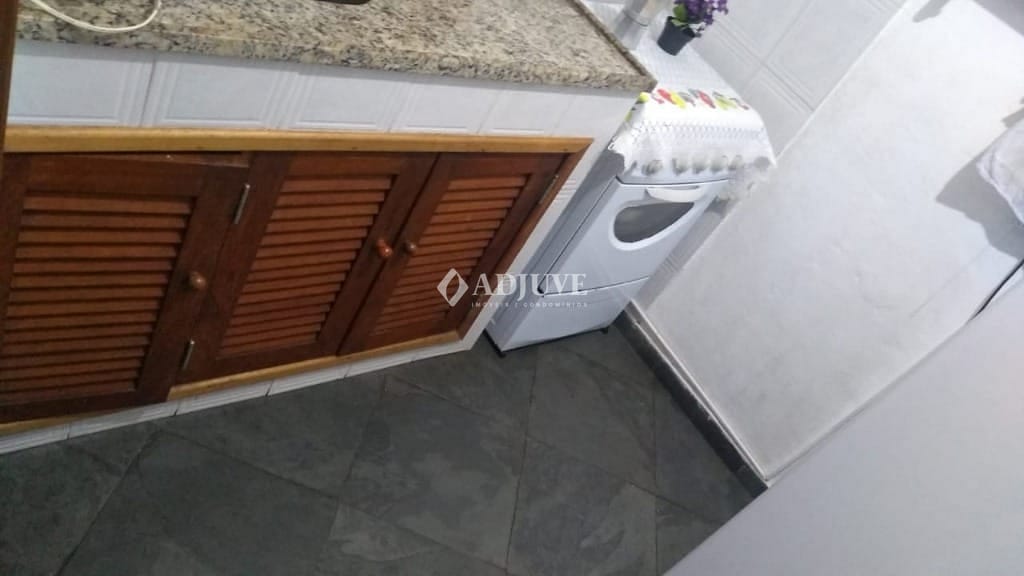 Apartamento à venda com 2 quartos, 45m² - Foto 4