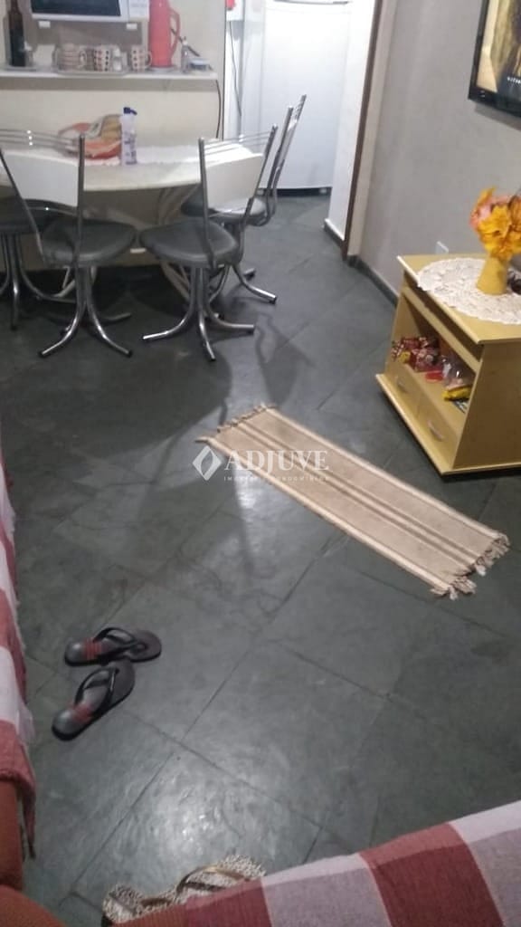 Apartamento à venda com 2 quartos, 45m² - Foto 9
