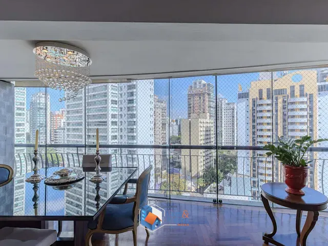 Apartamento com 252m² 2 quartos e 5 banheiros, à venda, no bairro Vila Nova Conceição em São Paulo
