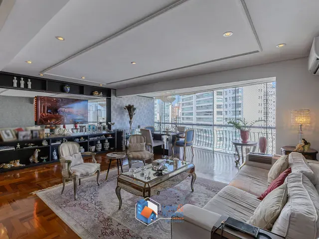 Apartamento com 252m² 2 quartos e 5 banheiros, à venda, no bairro Vila Nova Conceição em São Paulo