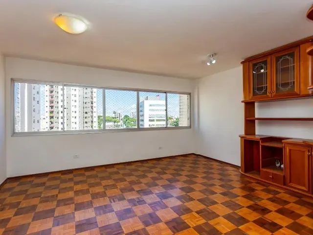 Apartamento 3 quartos e 3 banheiros, à venda, no bairro Água Verde em Curitiba