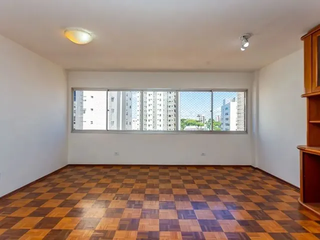 Apartamento 3 quartos e 3 banheiros, à venda, no bairro Água Verde em Curitiba