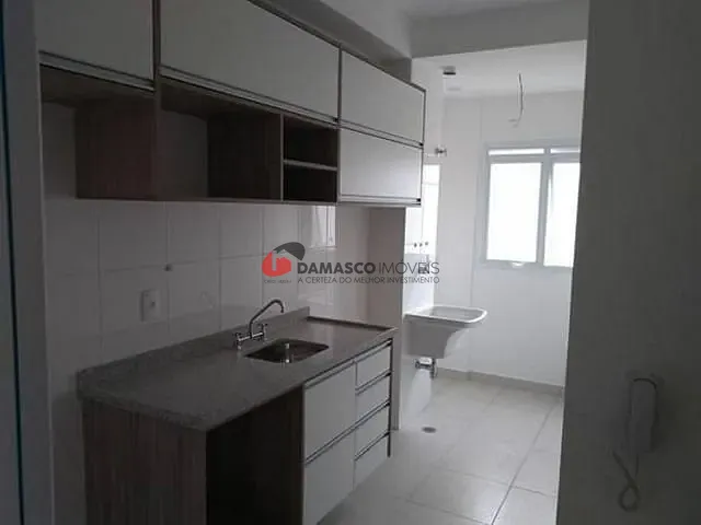 Apartamento 2 quartos e 1 banheiro, para alugar, no bairro Santa Paula em São Caetano do Sul