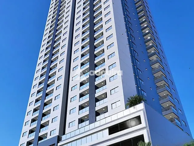 Apartamento com 159m² 4 quartos e 5 banheiros, à venda, no bairro Centro em Balneário Camboriú