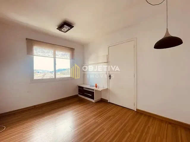Apartamento 2 quartos e 1 banheiro, para alugar, no bairro Vila Nova em Novo Hamburgo