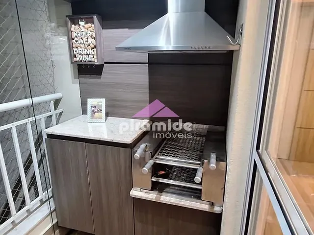 Apartamento com 66m² 3 quartos e 1 banheiro, para alugar, no bairro Vila Industrial em São José Dos Campos