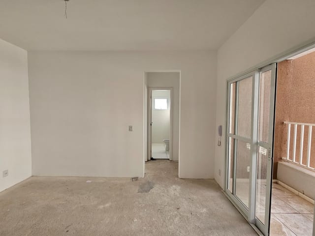 Apartamento 2 quartos e 2 banheiros, à venda, no bairro Condomínio Residencial Colinas do Paratehy em São José dos Campos