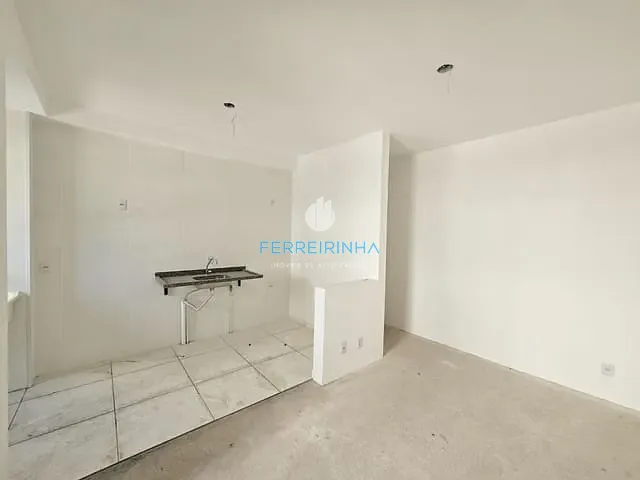 Apartamento 2 quartos e 2 banheiros, à venda, no bairro Condomínio Residencial Colinas do Paratehy em São José dos Campos