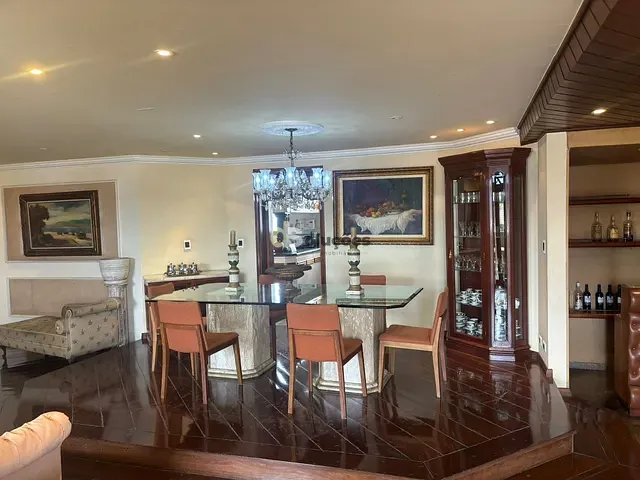 Apartamento 4 quartos e 6 banheiros, à venda, no bairro Água Fria em São Paulo