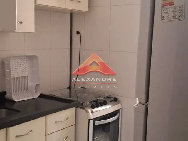Apartamento com 44m² 2 quartos e 1 banheiro, para alugar, no bairro Vila Tatetuba em São José dos Campos
