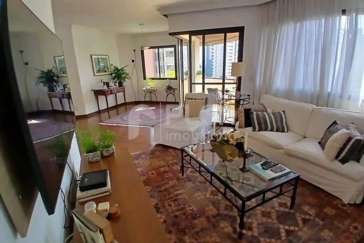 Apartamento de 3 quartos à venda em Vila Andrade, São Paulo