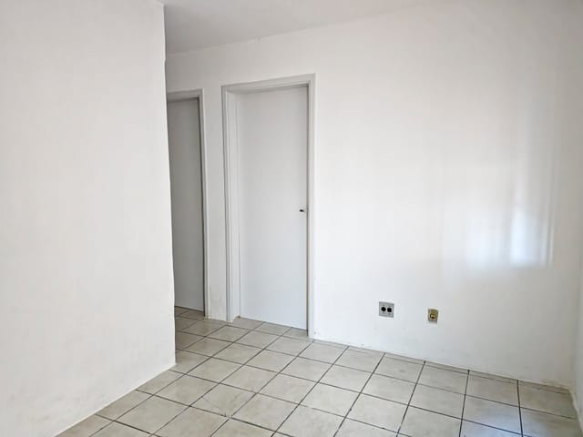 Apartamento com 52m² 2 quartos e 1 banheiro, à venda, no bairro Centro em Pelotas