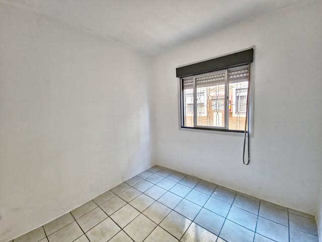Apartamento com 52m² 2 quartos e 1 banheiro, à venda, no bairro Centro em Pelotas