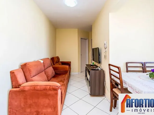 Apartamento 2 quartos e 1 banheiro, à venda, no bairro Boqueirão em Araucária