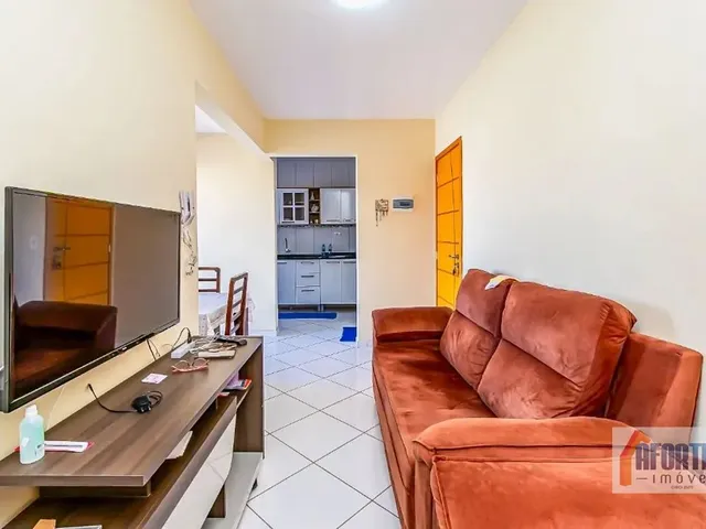 Apartamento 2 quartos e 1 banheiro, à venda, no bairro Boqueirão em Araucária