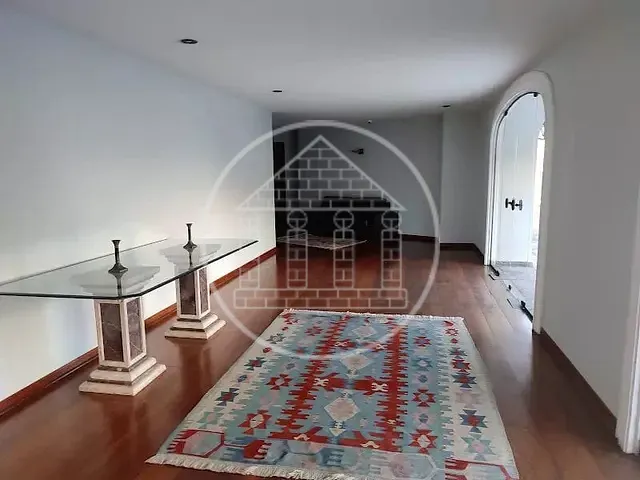 Apartamento 4 quartos e 3 banheiros, à venda, no bairro Jardim Fonte do Morumbi em São Paulo