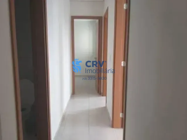 Apartamento com 85m² 3 quartos e 1 banheiro, à venda, no bairro Champagnat em Londrina