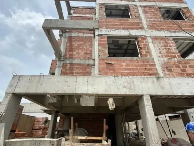 Apartamento 2 quartos e 1 banheiro, à venda, no bairro Afonso Pena em São José Dos Pinhais