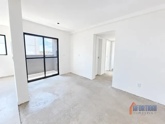 Apartamento 2 quartos e 1 banheiro, à venda, no bairro Afonso Pena em São José Dos Pinhais