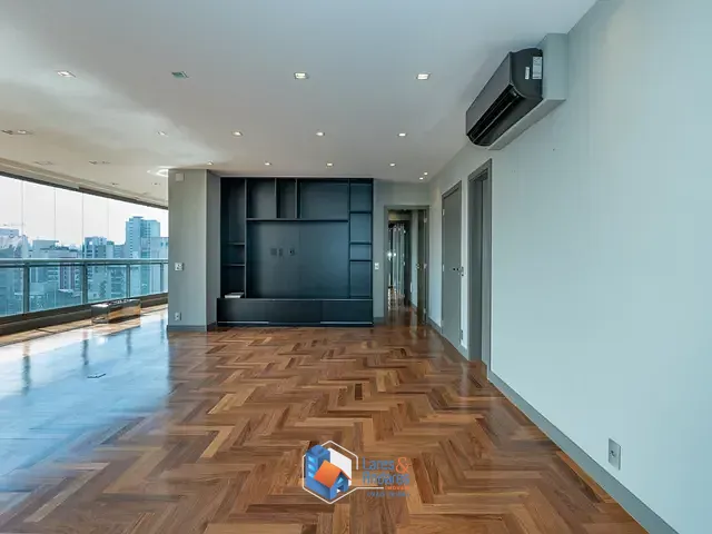 Apartamento com 134m² 2 quartos e 4 banheiros, à venda, no bairro Vila Nova Conceição em São Paulo
