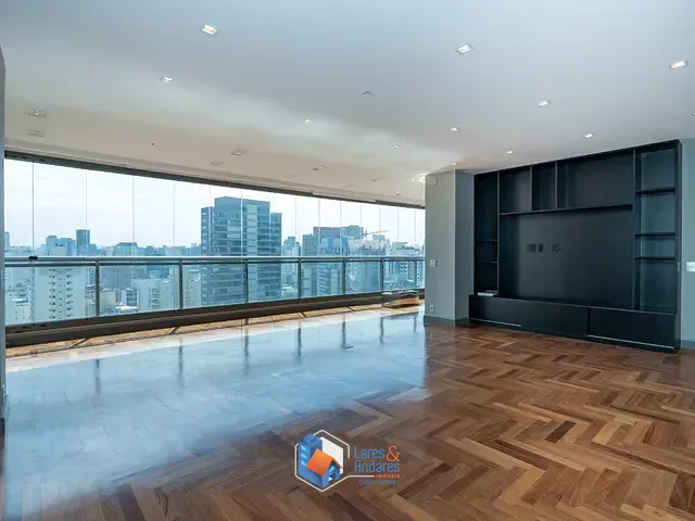 Apartamento com 134m² 2 quartos e 4 banheiros, à venda, no bairro Vila Nova Conceição em São Paulo