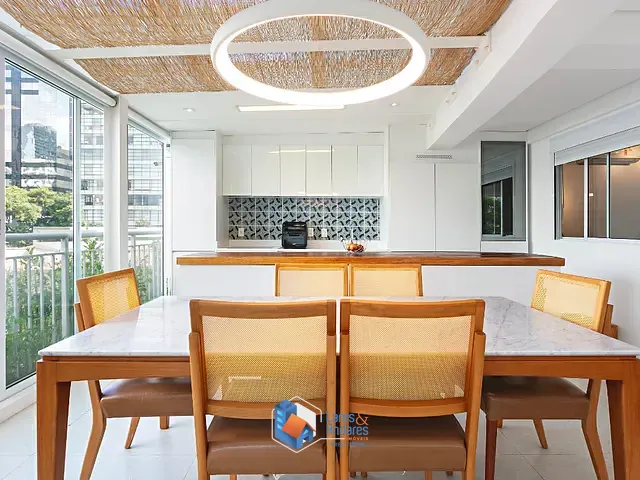 Apartamento com 155m² 2 quartos e 3 banheiros, à venda, no bairro Vila Nova Conceição em São Paulo