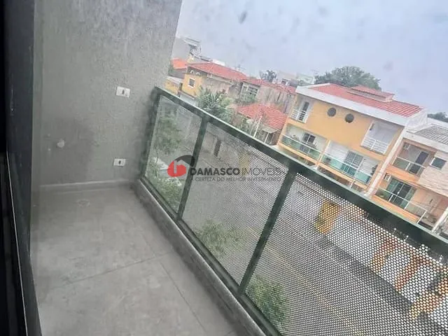 Apartamento 2 quartos e 2 banheiros, à venda, no bairro Vila Guiomar em Santo André
