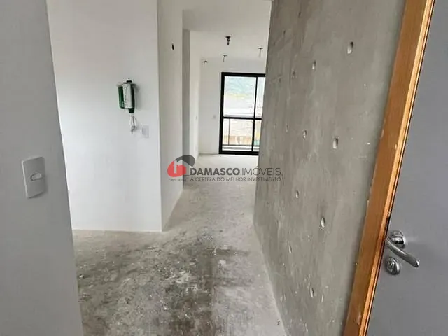Apartamento 2 quartos e 2 banheiros, à venda, no bairro Vila Guiomar em Santo André