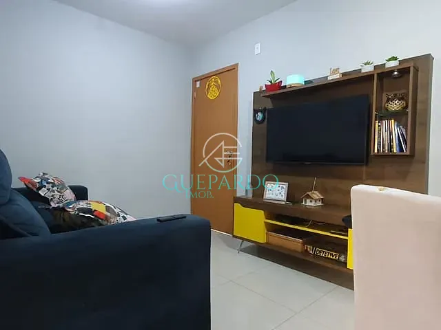 Apartamento com 57m² 2 quartos e 1 banheiro, à venda, no bairro Jardim Maria Luiza em Londrina