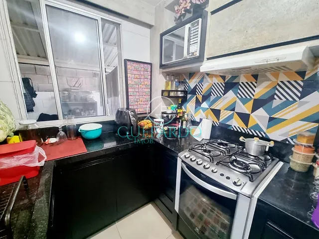 Apartamento com 57m² 2 quartos e 1 banheiro, à venda, no bairro Jardim Maria Luiza em Londrina