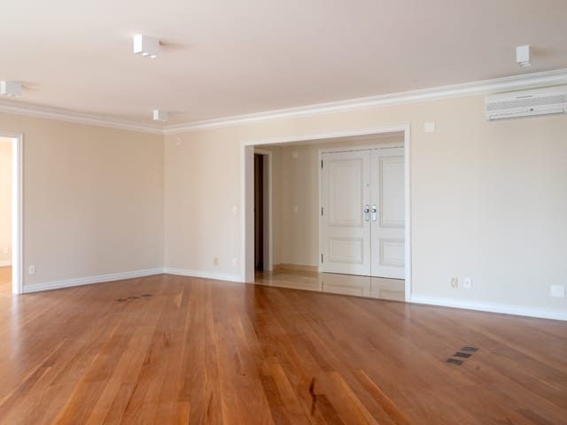 Apartamento 3 quartos e 4 banheiros, à venda, no bairro Jardim Paulistano em São Paulo